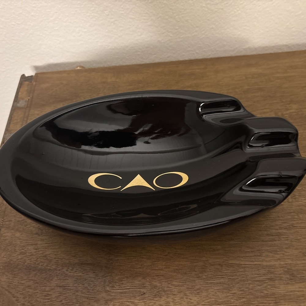 CAO Black 3 Finger Rest Large Cigar Bowl Ashtray Gold Logo Aficionado Tobacciana - Picture 3 of 5